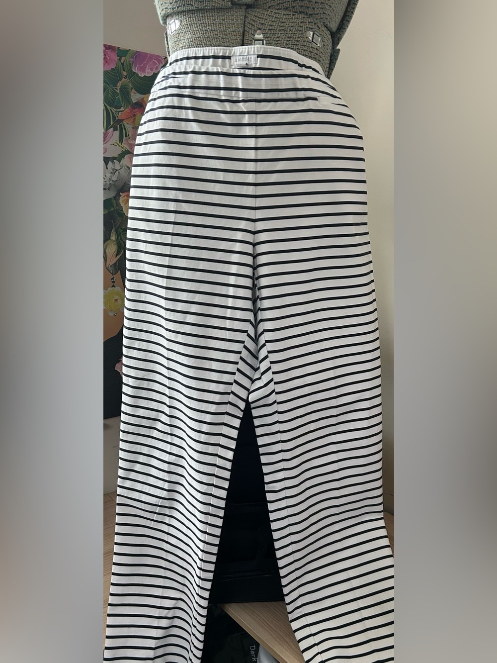 J. Jill Precision Stretch Striped White Blue Ankle Pants. CRISP, STYLISH Sz.18